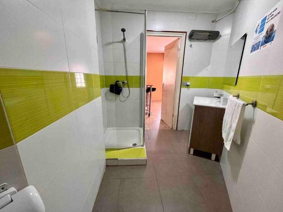 Apto A Muy Equipado Cerca Del Centro Petrer Dış mekan fotoğraf